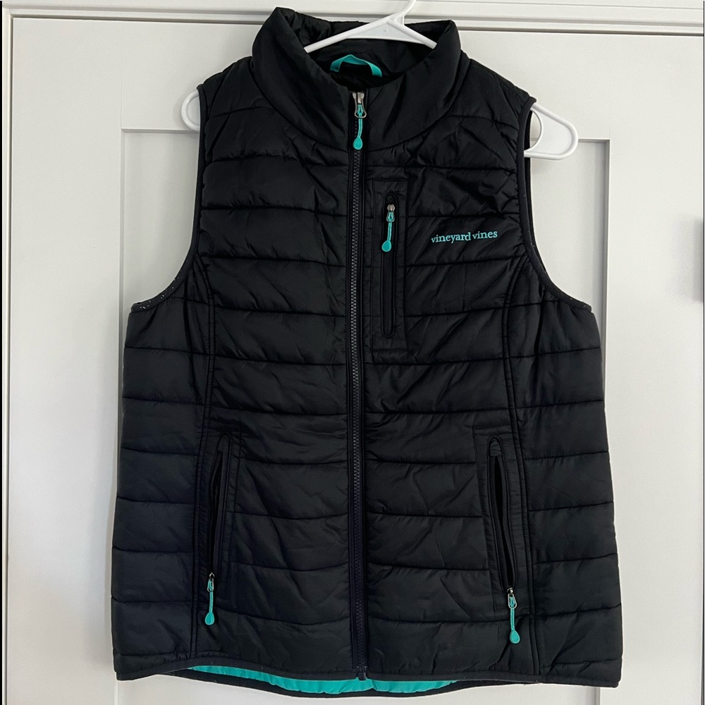 Women’s Vineyard Vines Vest.